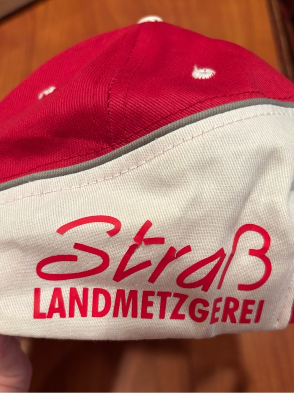Slazenger Landmetzgerei Straß Red & White Logo Cap